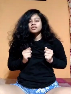 Desi Girl Fingering Hairy Pussy