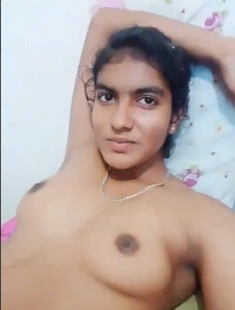 Sexy College Girl Showing Boobs And Pussy
