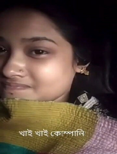 Beautiful Cute Sexy Gf Showing On Video Call