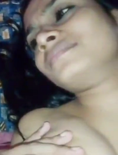 Indian Girl With Very Tight Choot Fucked By Boyfriend