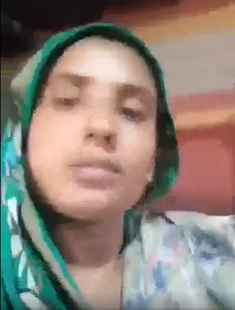 Desi beauty showing big boobs and pussy