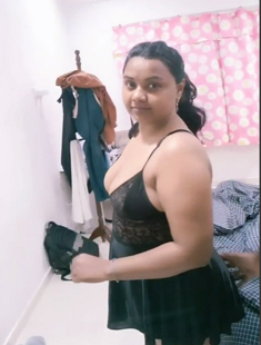 Desi Big Boobs Aunty Blowjob And Fucked Part 2