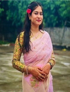 Beautiful Very Big Boobs Babe Pressing Boobs And Fingering 1