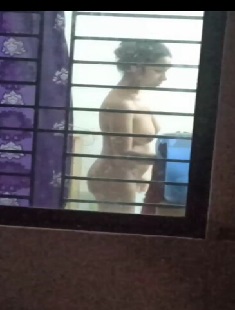 Sexy Babe Nude Captured From Window By Neighbour 2