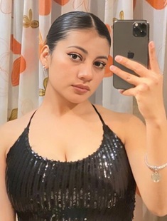 Busty Boobs Milk Tanker Babe Showing