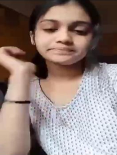 Beautiful Sexy Figure Hijabi GF Showing Boobs Ass