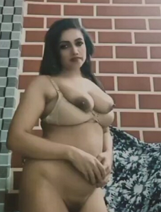 Beautiful Sexy Girl Showing Nude